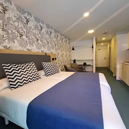 Apart Otel Rk Farallon Canteras